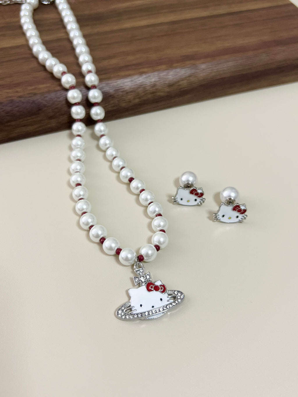 Pearl Kitty Charm Necklace
